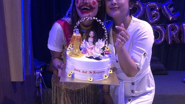 Riasan Badut ala Siti Badriah Jelang Hari Pernikahannya ...