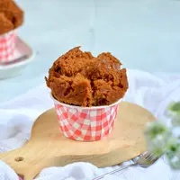 Ilustrasi bolu kukus gula merah santan tanpa telur./Copyright shutterstock.com/id/g/NilaSito