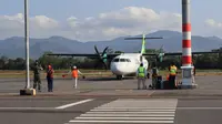 Jemaah umrah tiba di Bandara JB Soedirman, Purbalingga. (Foto: Liputan6.com/Kominfo PBG)