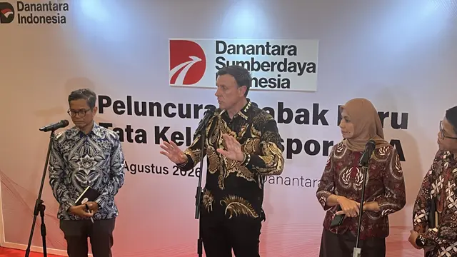CEO Danantara Sumber Daya Indonesia (DSI) Luke Mahony dalam konferensi pers Peluncuran Babak Baru Tata Kelola Ekspor SDA di Wisma Danantara Indonesia, Senin (24/8/2026). (Liputan6.com/Christian)