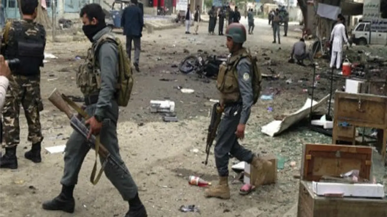 Bom Meledak Saat Antre Gaji di Afghanistan, 33 Tewas