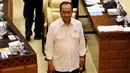 Menteri Perhubungan Budi Karya Sumadi  saat rapat kerja (raker) dengan Komisi V DPR di Kompleks Parlemen, Senayan, Jakarta, Kamis (22/11). DPR menyebut banyak komentar mengenai kemungkinan penyebab jatuhnya Lion Air PK-LQP. (Liputan6.com/JohanTallo)