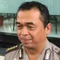 Kombes Polisi Frans Barung Mangera Kabid Humas Polda Jatim. (Foto: Denza suarasurabaya.net)