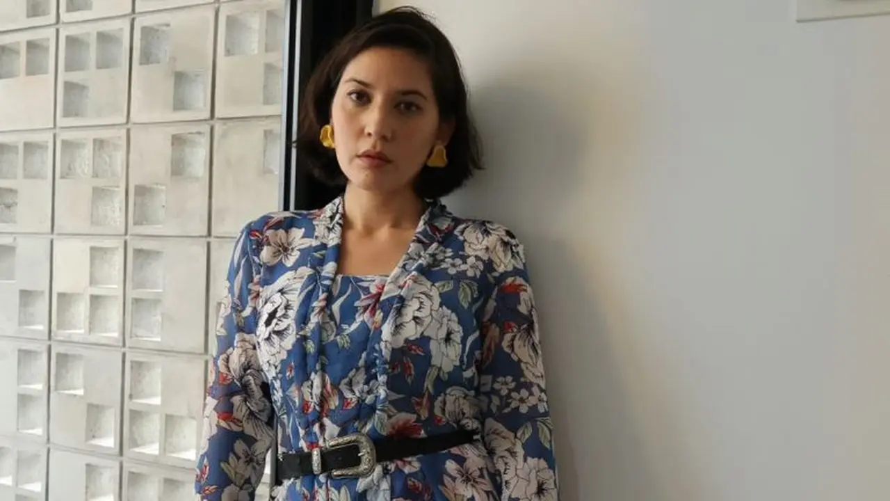 Hannah Al Rashid Memakai Kebaya