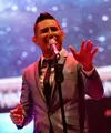 15 tahun berkarya di belantika musik Indonesia, Rio Febrian gelar konser tunggal pertamanya. (Galih W. Satria/Bintang.com)