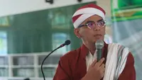 Ilustrasi ustaz, menyampaikan ceramah, khotbah, kultum. (Photo by rade nugroho on Unsplash)