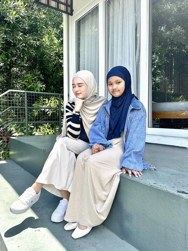 Foto Starla Anak Inara Rusli dan Virgoun Ramai Dikomentari Warganet, Disebut Duplikat Bapaknya