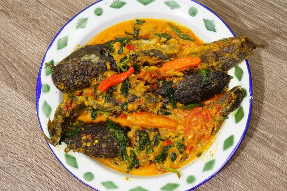 mangut lele