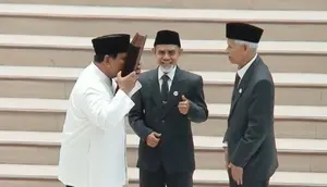 Momen Prabowo Cium Mushaf Alquran di Gontor