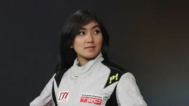 CORNER 6: Alinka Hardianti, Ratu Drifting Indonesia