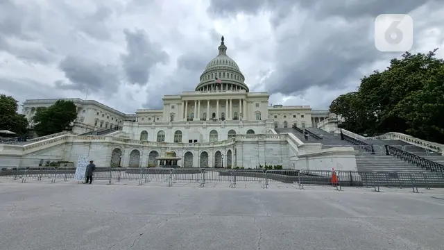 Gedung Capitol, Capitol Hill, di Washington, DC, Amerika Serikat. (Liputan6.com/Tanti Yulianingsih)