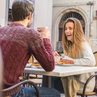 Ilustrasi dengan kekasih./Copyright shutterstock.com/g/Davide+Angelini