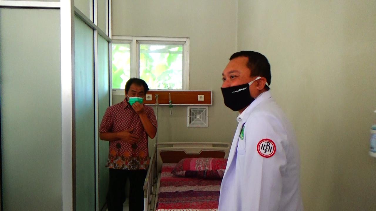 RSI Banjarnegara Sulap Lahan Parkir Jadi Ruang Isolasi Covid-19. (Foto: Liputan6.com/Ook untuk Rudal Afgani)