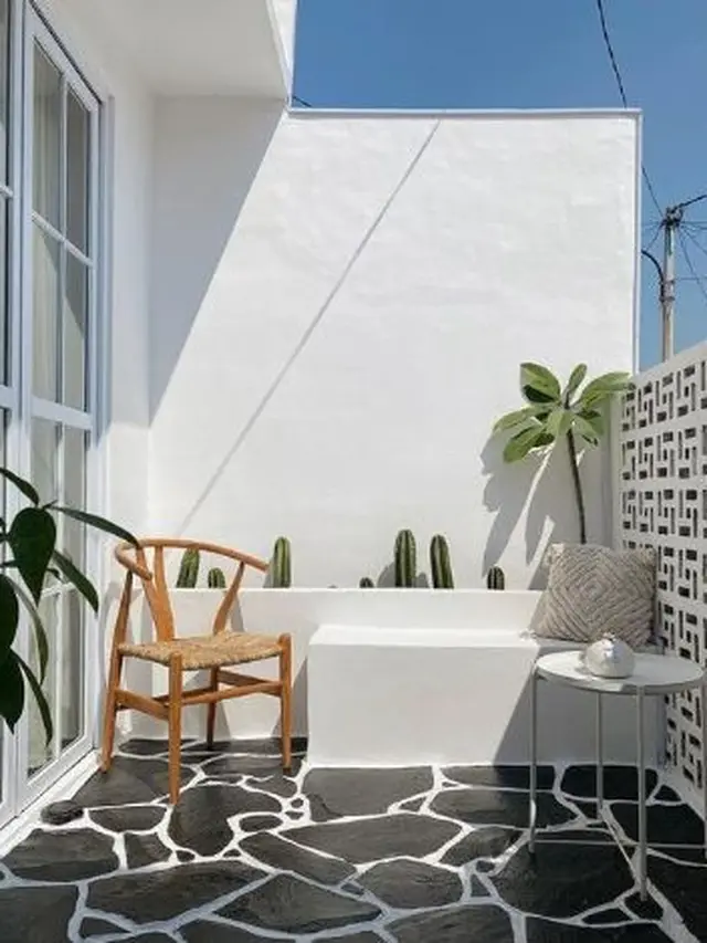Desain Balkon Terbuka Minimalis Klasik