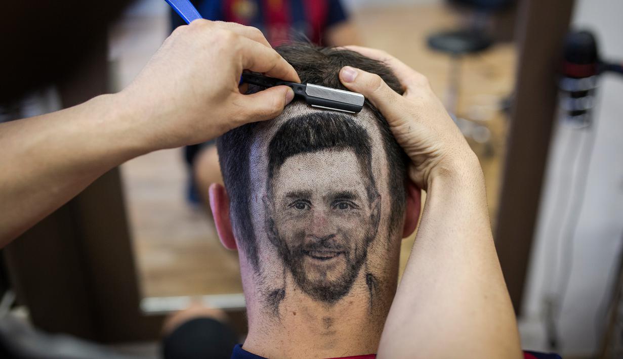 FOTO Demam Piala Dunia Ada Wajah Lionel Messi  di Rambut  