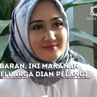 Tradisi lebaran di keluarga Dian Pelangi, harus ada makanan khas Palembang.