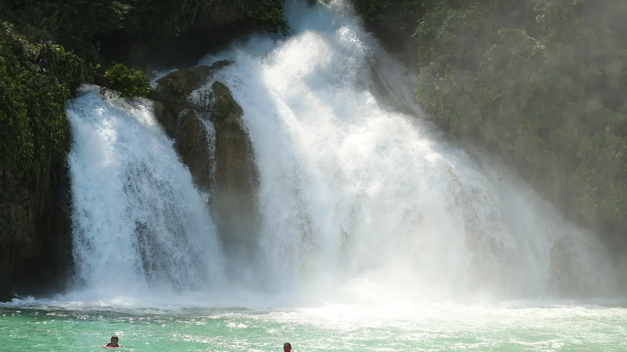 [Bintang] Buat yang Butuh Refreshing, Jalan Yuk ke Kaimana Papua Barat
