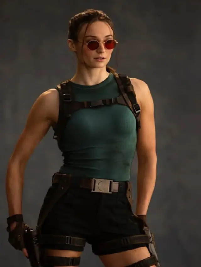 Jadi Lara Croft, Sophie Turner Pamer Tubuh Berotot Hasil Latihan 8 Jam Sehari