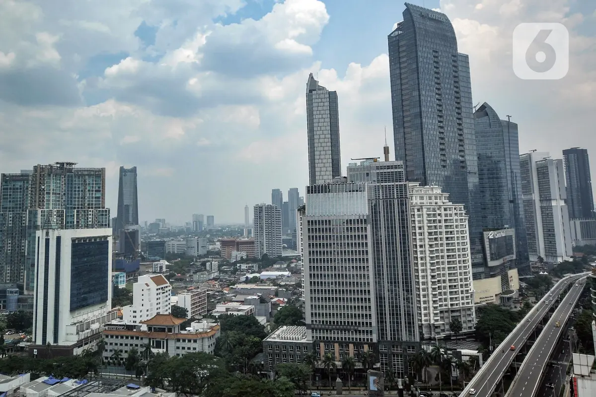 FOTO: Bank Dunia Turunkan Proyeksi Pertumbuhan Ekonomi Indonesia