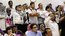 Sejumlah profesor dan pegawai Lembaga Ilmu Pengetahuan Indonesia (LIPI) mengadu ke Komisi VII DPR di Kompleks Parlemen Senayan, Rabu (30/1). Mereka mengadukan sang kepala, Laksana Tri Handoko terkait reorganisasi di tubuh LIPI. (Liputan6.com/Johan Tallo)