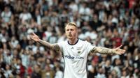AC Milan telah mencapai kesepakatan dengan Simon Kjaer yang setuju menurunkan gajinya. (AFP / OZAN KOSE)