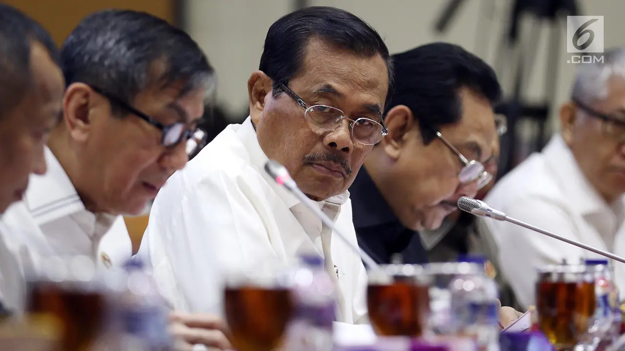 Bahas Anggaran Menkumham dan Jakasa Agung Rapat Dengan Komisi III DPR