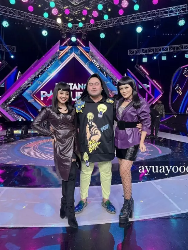 Dikabarkan Dekat, Ini 7 Potret Kebersamaan Findi Artika dan Nassar Sungkar