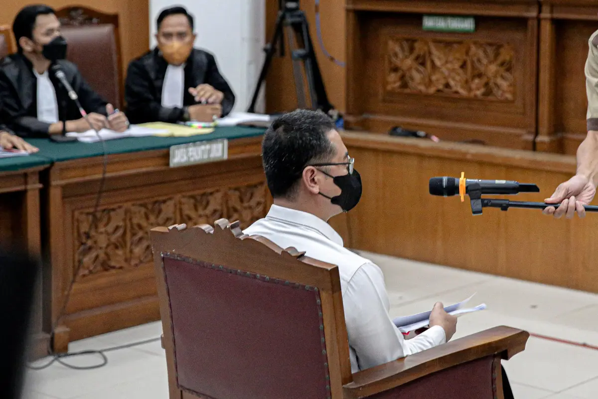Sidang Perdana Irfan Widyanto