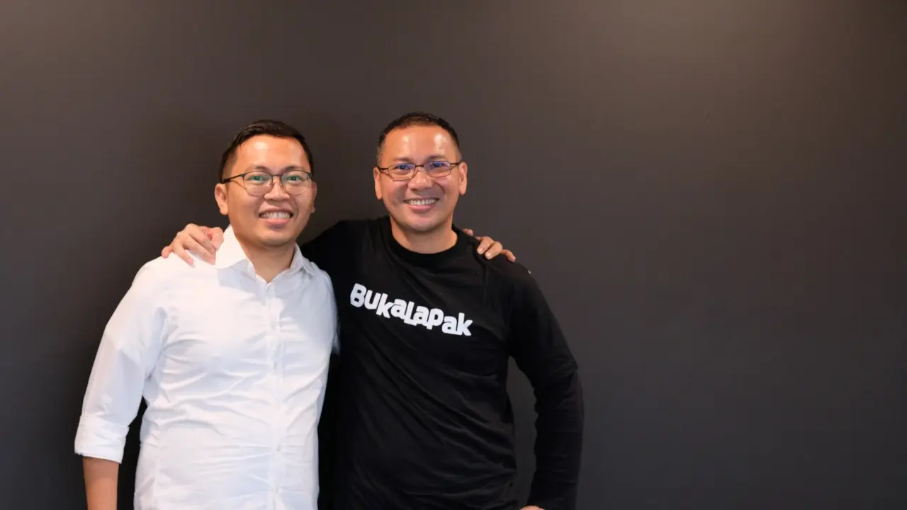 Pendiri Bukalapak Achmad Zaky dan CEO Bukalapak Rachmat Kaimuddin. Dok Bukalapak