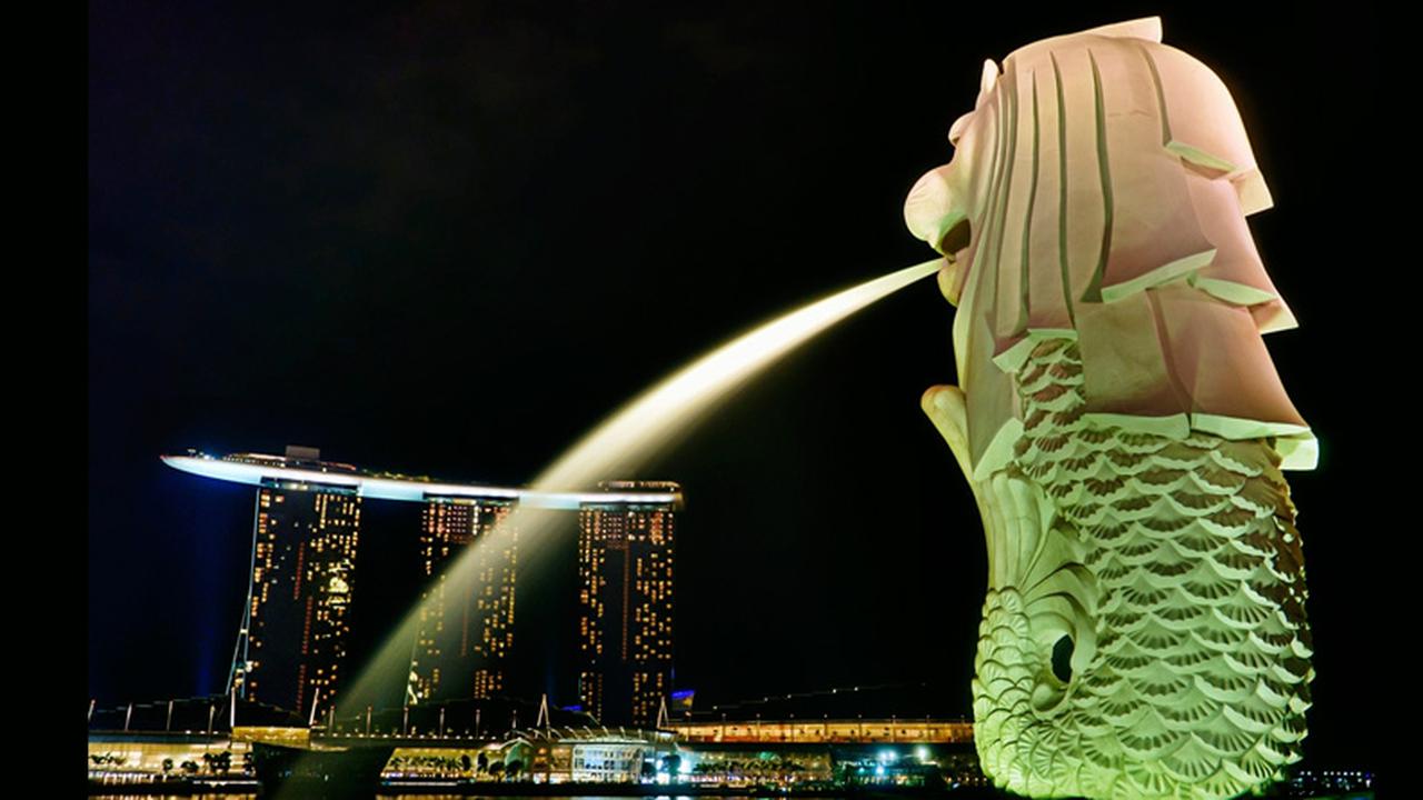 Tips Liburan Hemat ke Negeri Singa