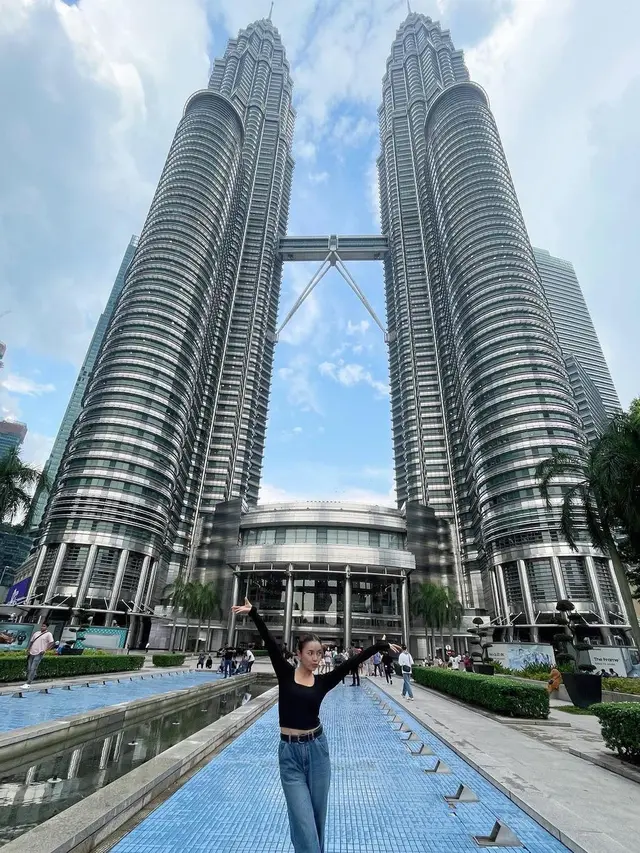 Waode POPA tengah berkompetisi di kontes Big Stage Astro TV Malaysia.(Foto: instagram waodeofficial)