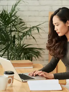 “One thing done” adalah kebiasaan memilih satu prioritas utama setiap hari, lalu memastikan hal itu selesai sebelum hari kerja berakhir. [Dok/freepik.com/pressfoto]