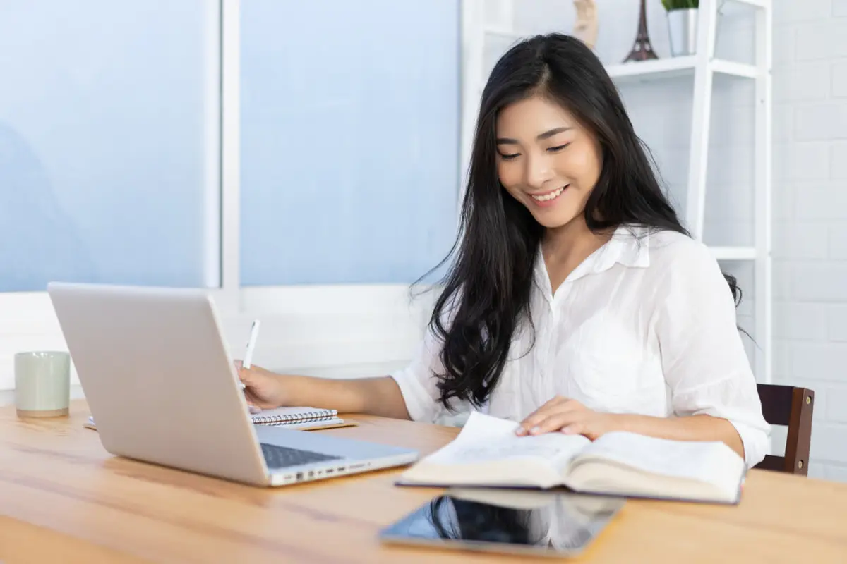 Nggak Perlu Pusing, Belajar Online Sekarang Semakin Mudah dengan XL PRIORITAS