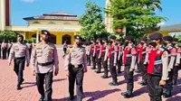 Polda Banten menggelar apel mengenai persiapan menghadapi demo 11 April 2022, Minggu (10/4/2022). (Foto: Dokumentasi Polda Banten)