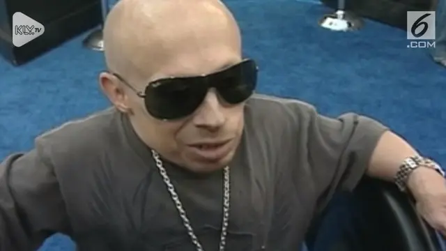 VIDEO: Pemeran "Mini-Me" di Austin Powers Meninggal Dunia
