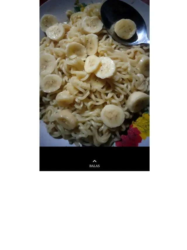 8 Ide Nyeleneh Campuran Makanan ala Netizen, Enggak Habis Pikir