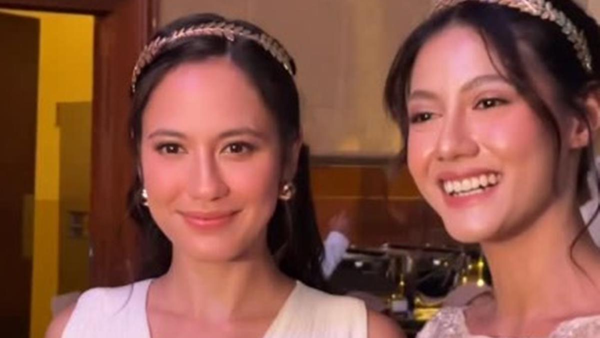 5 Momen Pevita Pearce Ketemu 'Kembaran' Klaudia Kristi, Sama-sama Tampil Bergaun