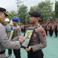 Prosesi pemecatan dua personel polisi Oleh Kapolresta  Banyuwangi Kombes Pol Nanang Hariyono (Istimewa)