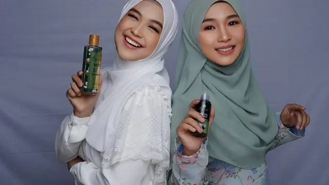 Selebgram Fatimah Az Zahra dan Ria Ricis