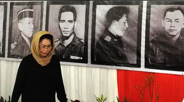 Amelia Ahmad Yani, putri ketiga Jenderal Ahmad Yani, mencoba mengingat kembali peristiwa kelam terjadi di malam 30 September 1965 itu. Ia bercerita saat menghadiri peringatan G30S di Monumen Pancasila Sakti, Lubang Buaya, Jakarta Timur, Rabu (30/9/2015).