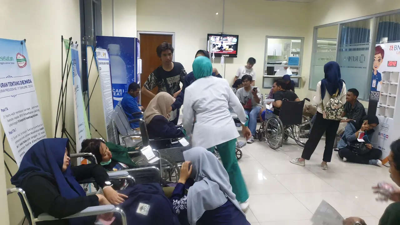 76 Mahasiswa yang Demonstrasi di DPR Dirawat di RSPP