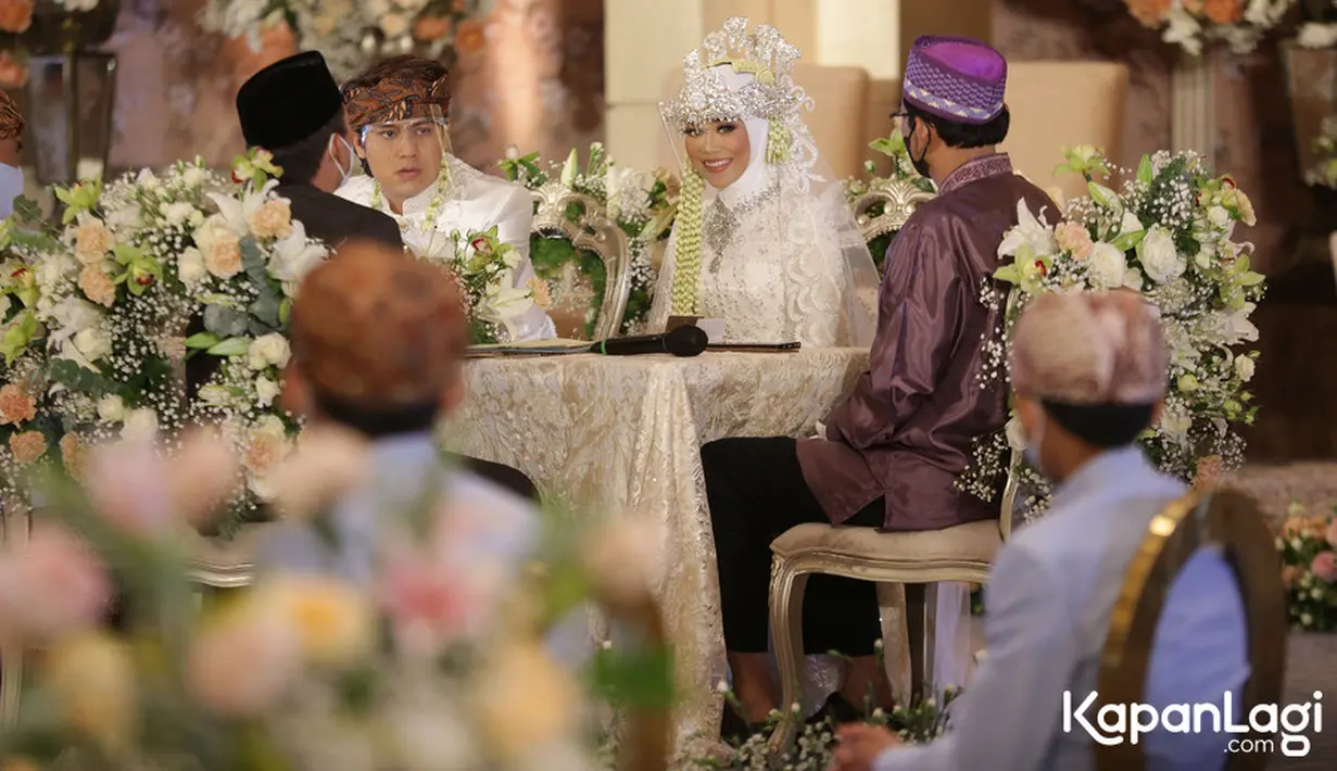 Lesti dan Rizky Billar Akad Nikah (Bayu Herdianto/© KapanLagi.com)
