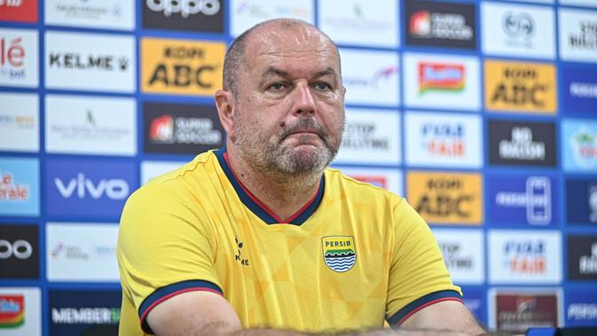 Bojan Hodak Tembus 200 Poin di Persib, Samai Rekor Pelatih Legendaris Indra Tohir!