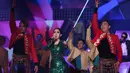 Penampilan Syahrini di Konser Raya 21 Indosiar di Istora Senayan, Jakarta, Senin (11/1/2016) malam.