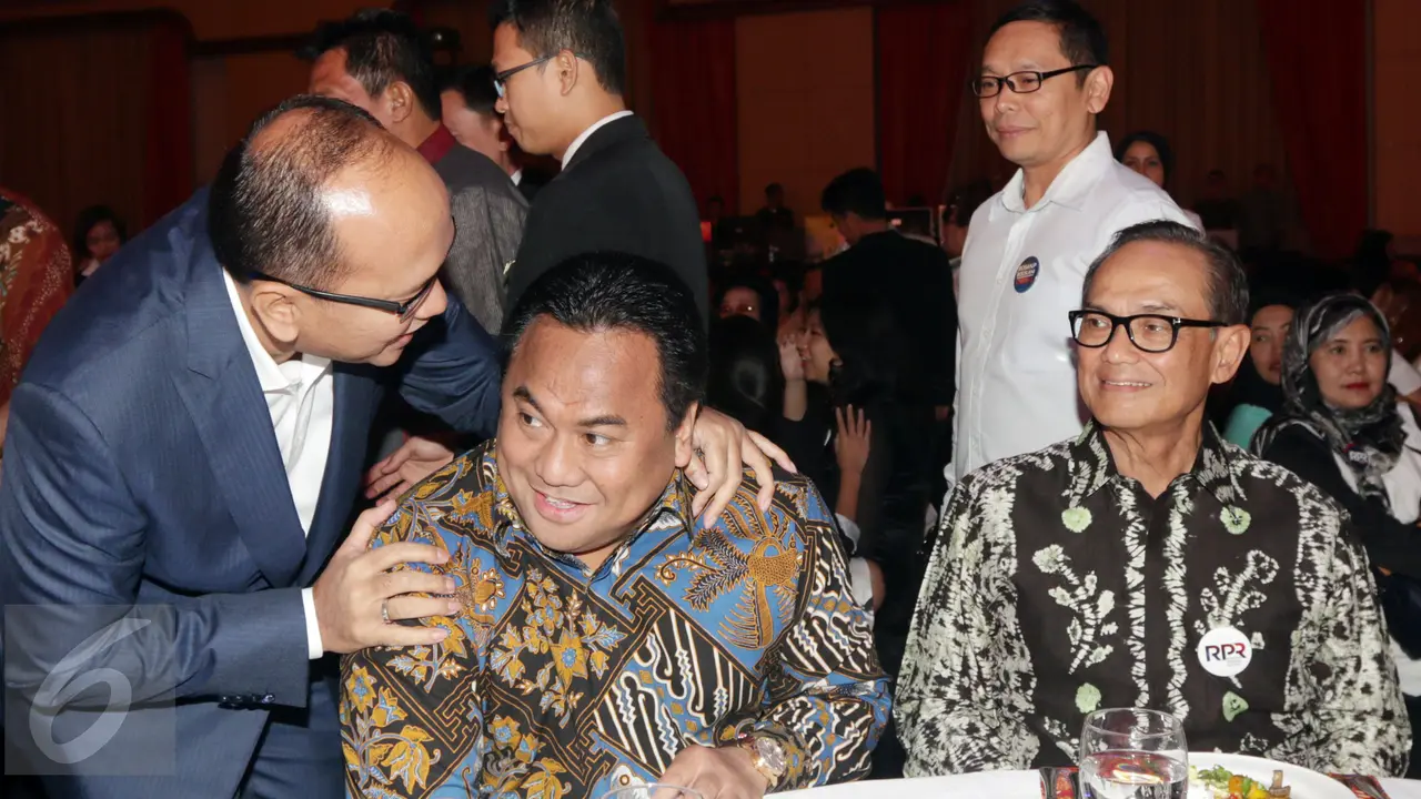20151122-Rosan Deklarasikan Pencalonan Diri Sebagai Ketua Kadin
