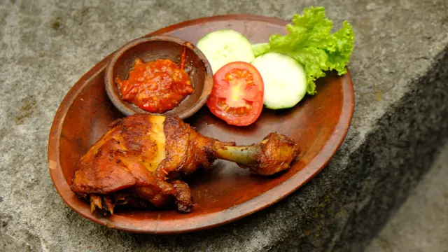 ayam goreng