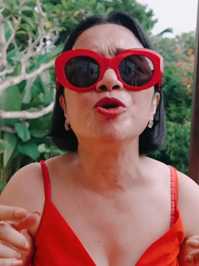 Ruth Sahanaya cover Garam dan Madu. (credit:instagram.com/mamauthe)