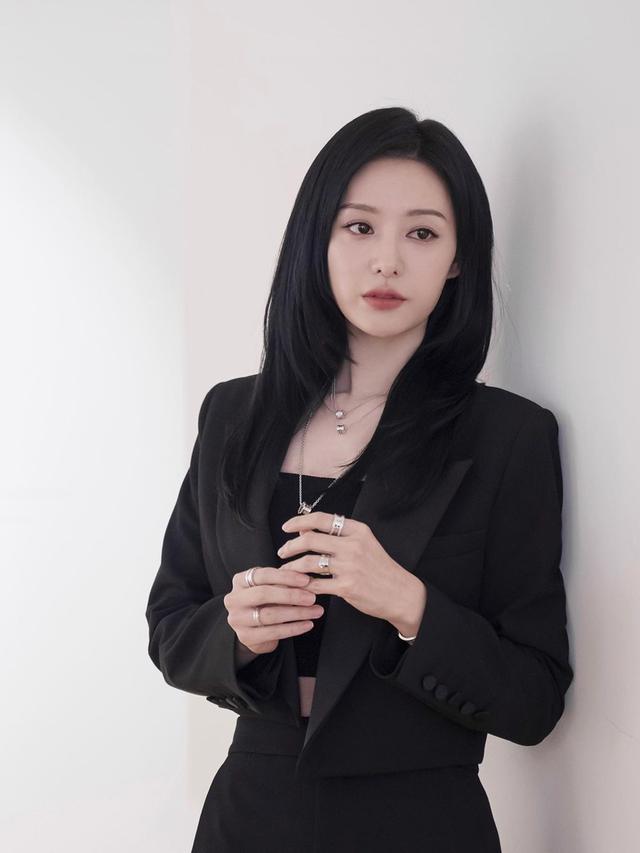 Kim Ji Won Siap Gelar Fan Meeting Pertama di Jakarta, Disambut Antusias