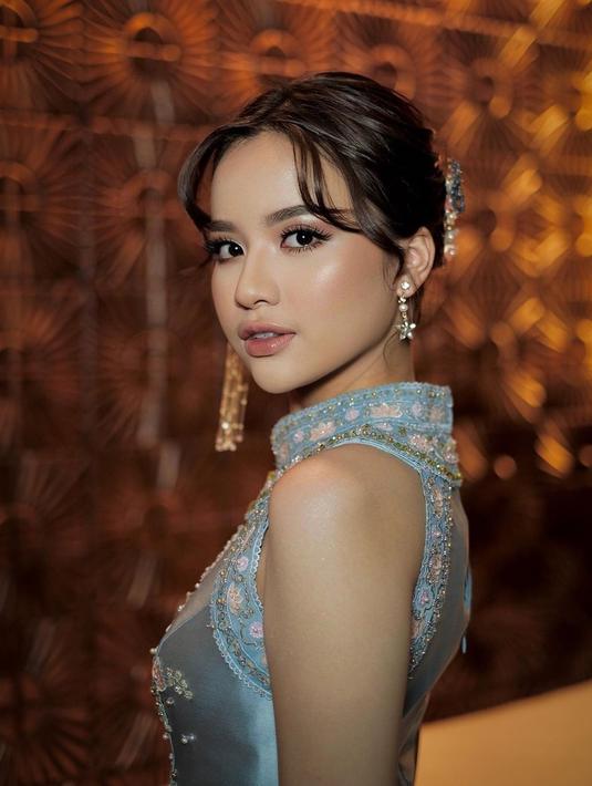 Anggi lahir dengan nama lengkap Anggi Marito Tiodora Simanjuntak di Tapanuli Utara, Sumatera Utara pada 6 Maret 2002. (FOTO: instagram.com/anggimarito/)