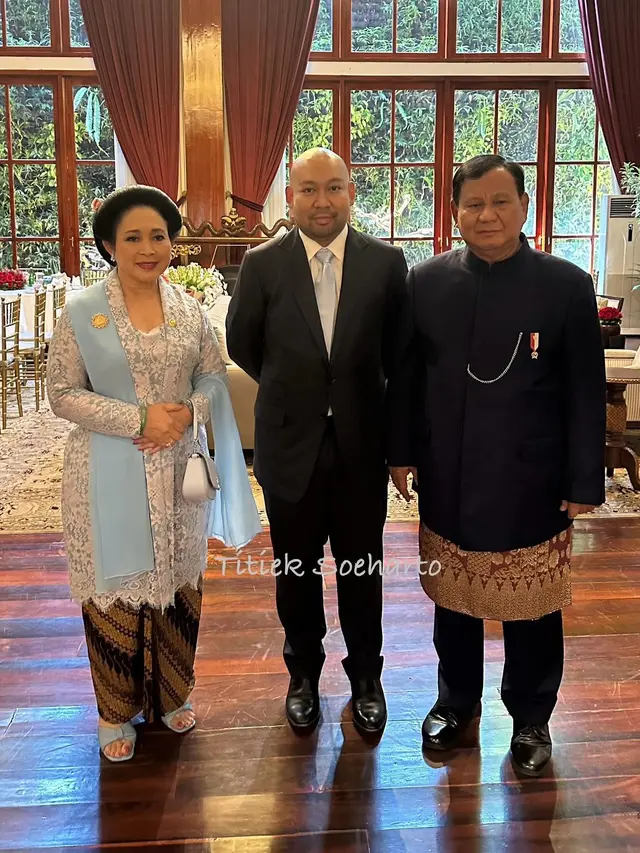 6 Penampilan Titiek Soeharto di Pelantikan Prabowo, Dibandingkan dengan Selvi Ananda